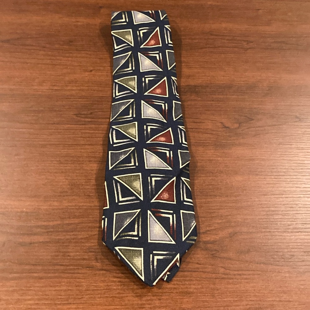 Jos A Bank Vintage Geometric tie
